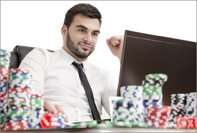 Poker en ligne : bientôt des modérateurs de temps de jeu